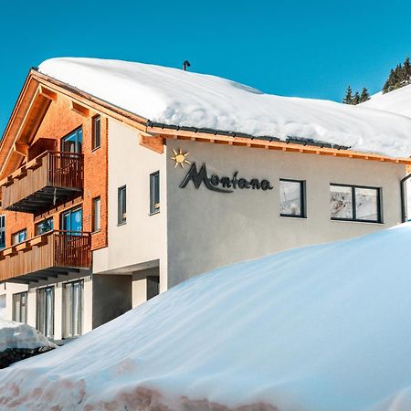 Haus Montana Apartment Damuels Exterior photo